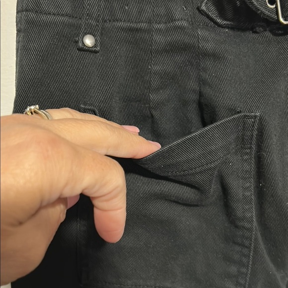 Gap Black High-Waisted Button-Fly Wide Leg Pants - Picture 8 of 13